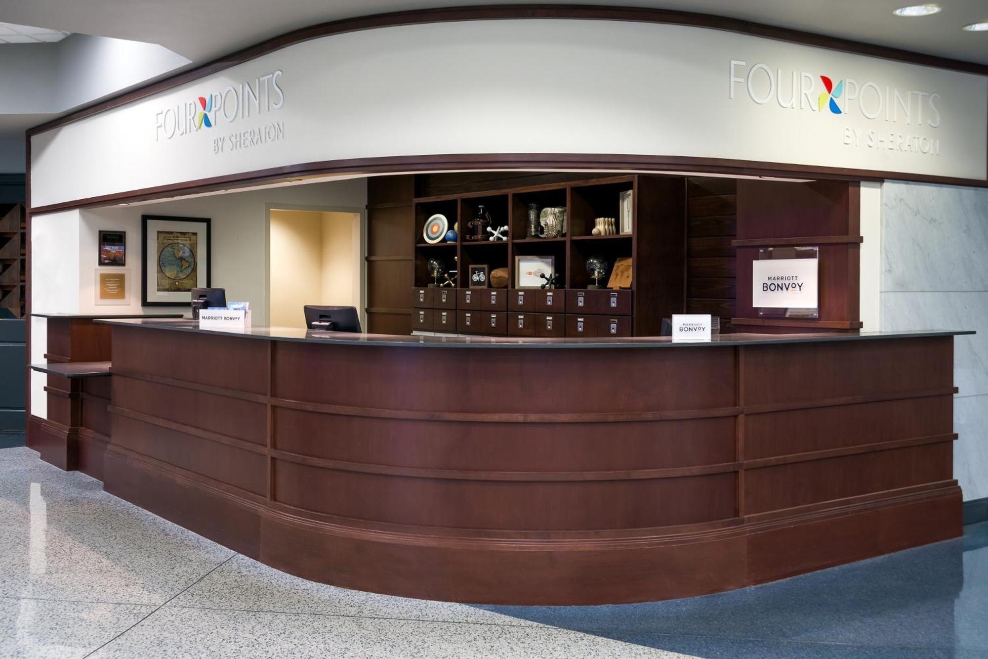 Four Points Huntsville Airport Мадисон Экстерьер фото